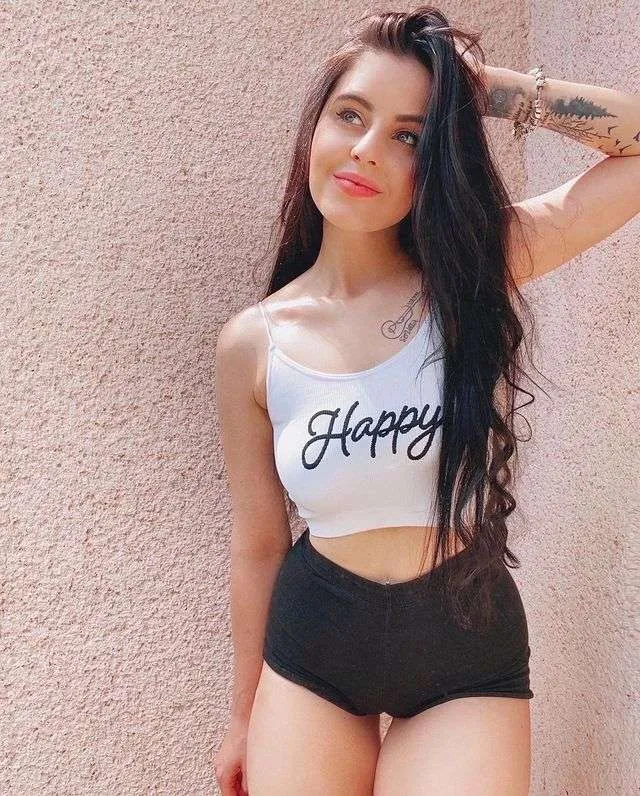 Tracy Russian escort in Delhi (4)