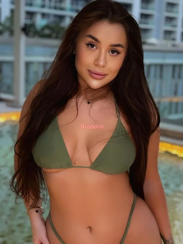 Lisa Russian Escort in Nehru Place Delhi (1)
