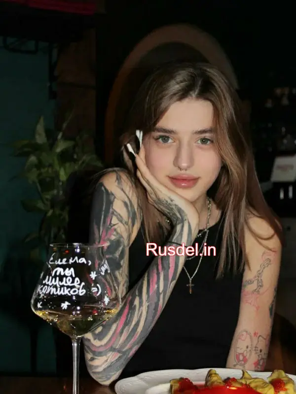 Alesya Russian escort in Pune (3)