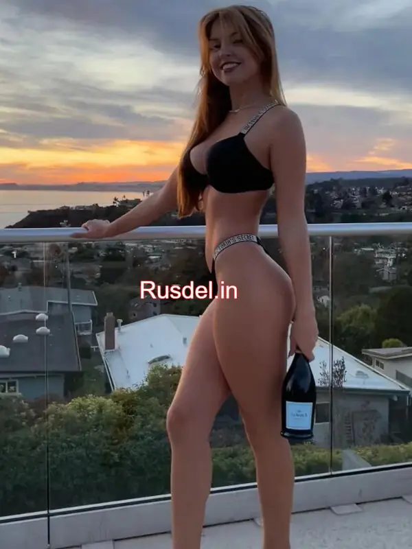 Russian escort in Mumbai, sex and hookup services (4)