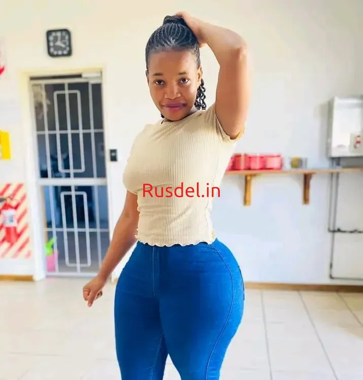 African escorts in Delhi (8)
