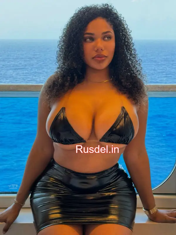 Busty Kolkata Russian escorts girl - Liza (4)