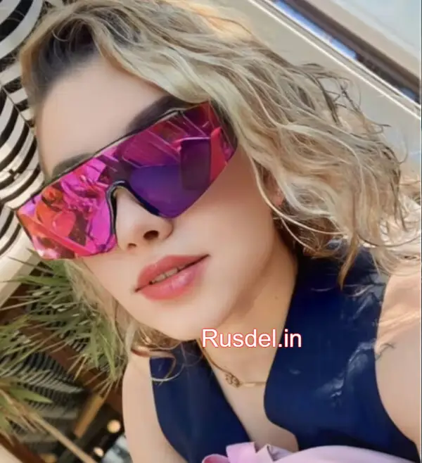 Russian escort in Mukherjee Nagar, Delhi - Catherine Girlfriend Experience Escort (1)