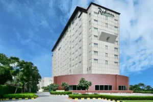 Russian escorts near Hotel Radisson Blu Udyog Vihar Gurgaon