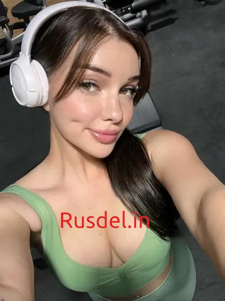 Vlada Russian escort in Green Park, Delhi, available for Incall and Outcall (3)