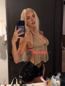 Celebrity Russian escort in Delhi - Meliza (2)